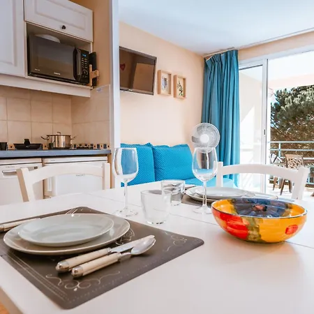 Le De Giens Lejlighed