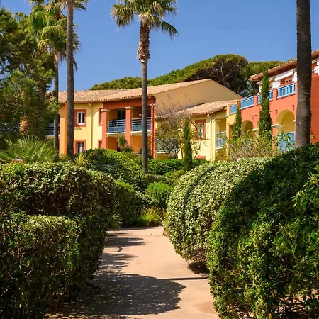 Le De Giens Apartment